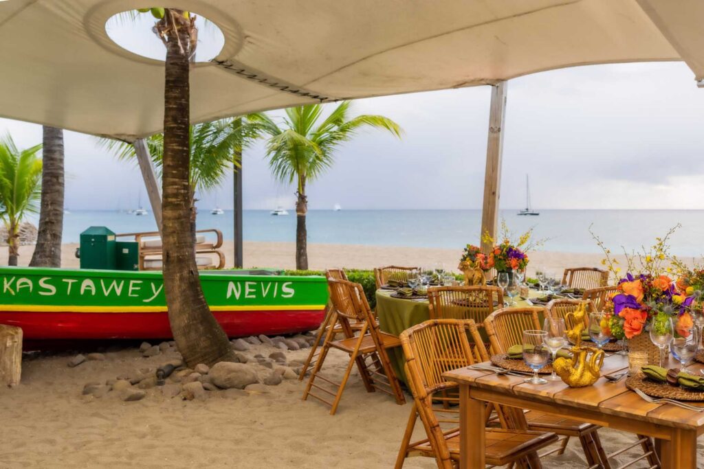 nevis hangin in paradise